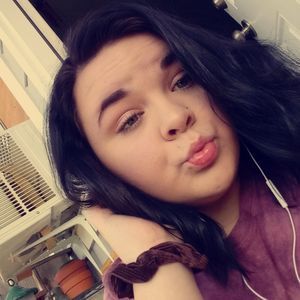 Meet your Posher, Hailey